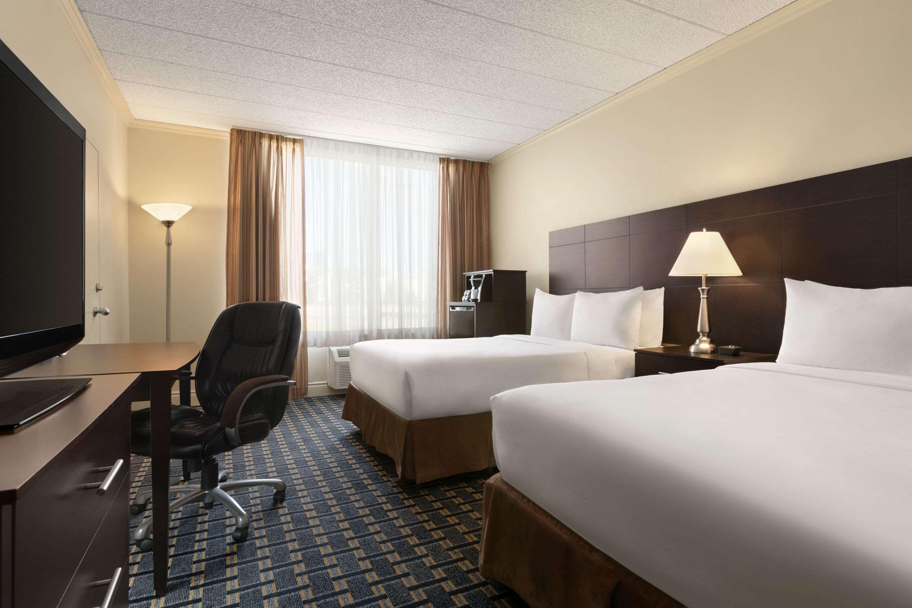 Travelodge By Wyndham Quebec City Hotel & Convention Centre Eksteriør billede