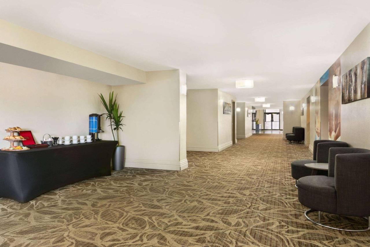 Travelodge By Wyndham Quebec City Hotel & Convention Centre Eksteriør billede