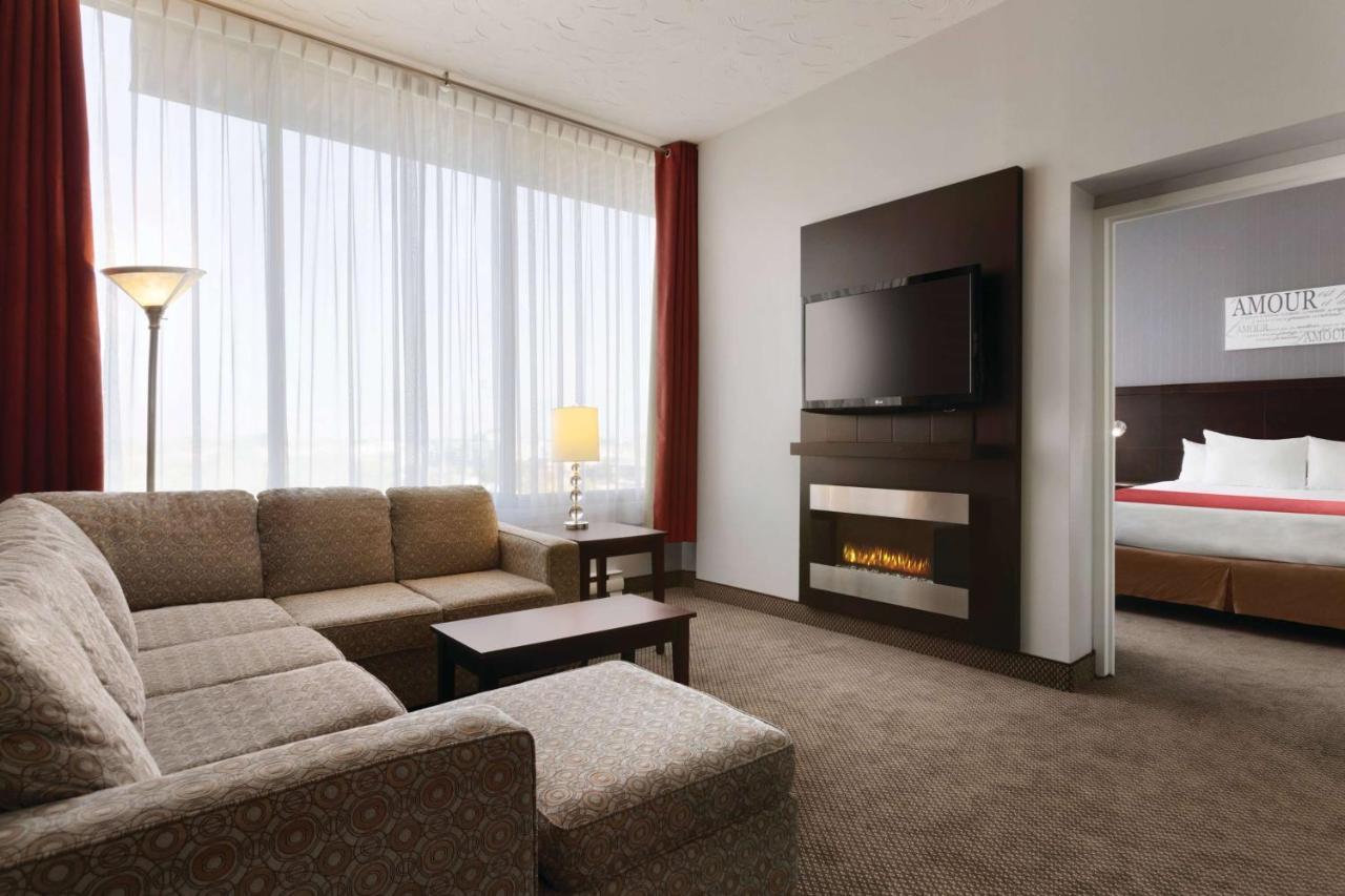 Travelodge By Wyndham Quebec City Hotel & Convention Centre Eksteriør billede