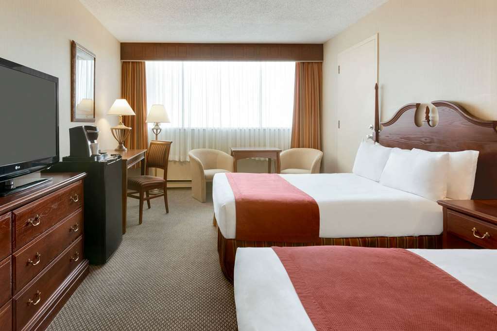 Travelodge By Wyndham Quebec City Hotel & Convention Centre Værelse billede