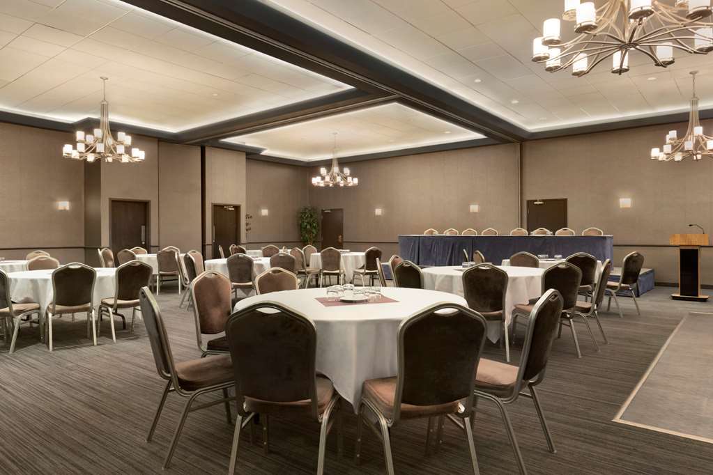 Travelodge By Wyndham Quebec City Hotel & Convention Centre Værelse billede